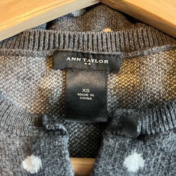Ann Taylor polka dot cardigan. Size xs - Picture 3 of 5